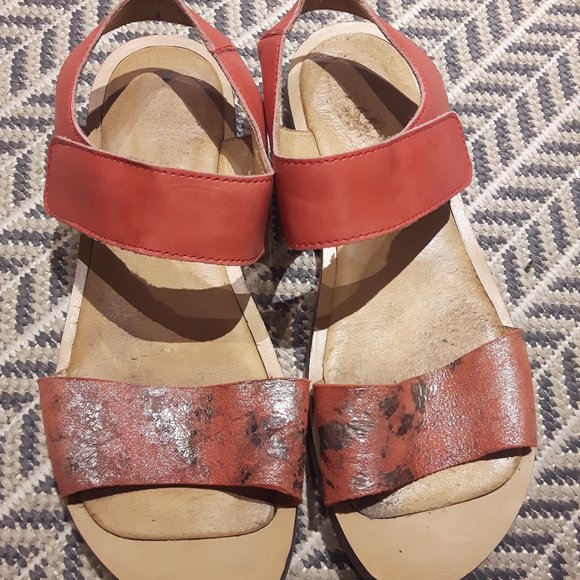 El Naturalista Women's Nf30 Tulip Open Toe Sandals, size 40 - Picture 1 of 9